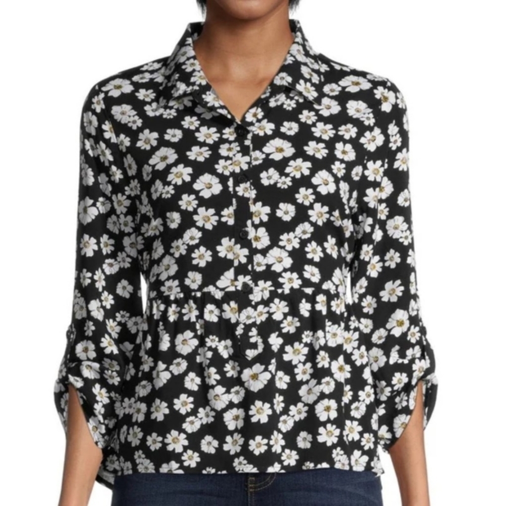 No Boundaries Daisy Print Tie Waist Babydoll top Black Size L Juniors